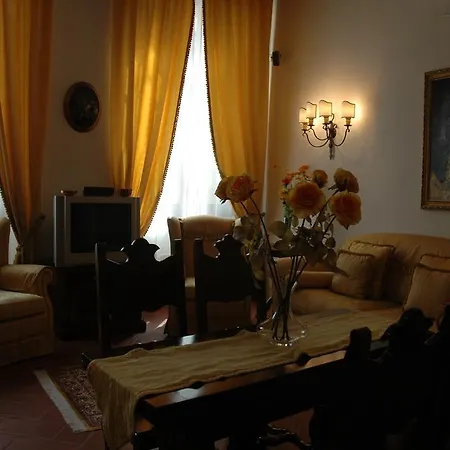 Aparthotel First Of Florence